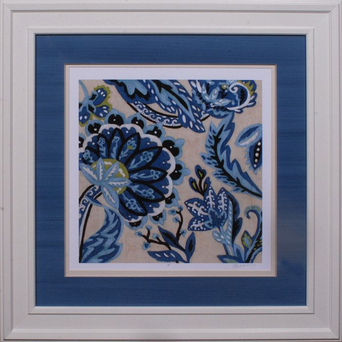 38 x 38 (30 x 30)\nPrice: L